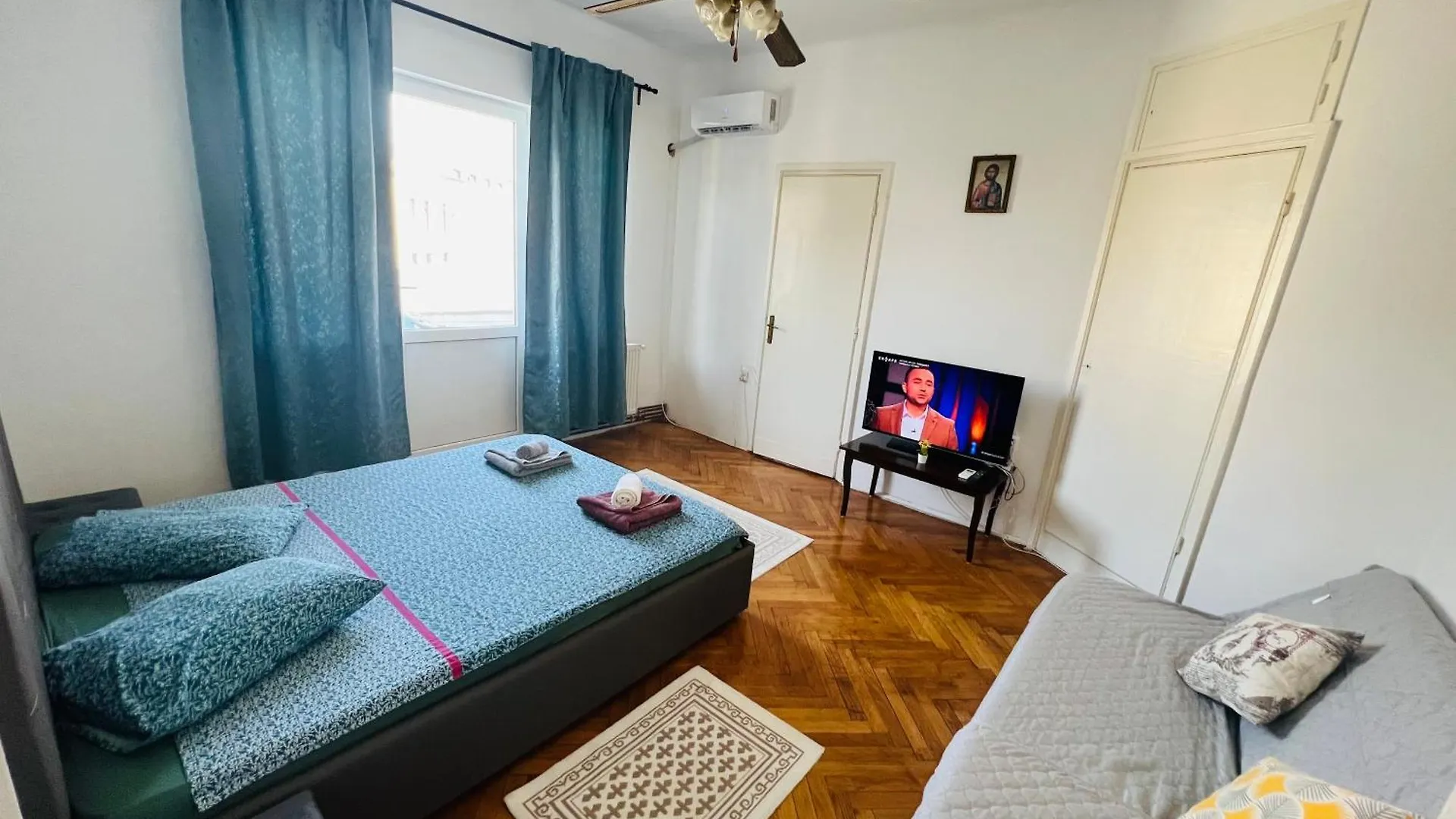 Unirii Downtown Apartment ブカレスト